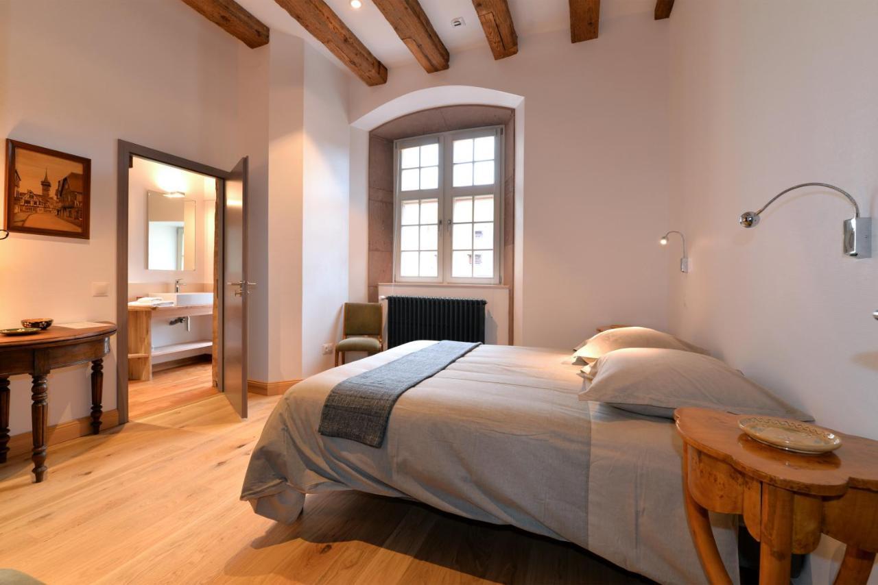 Domaine La Cour Des Nobles - Demeure, Maison Et Appartements Au Coeur De Riquewihr Eksteriør bilde