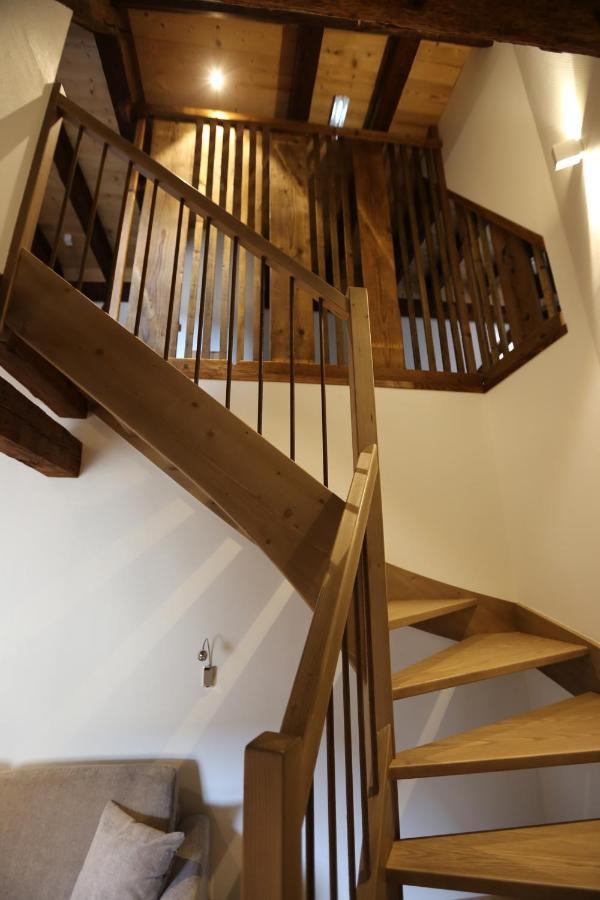 Domaine La Cour Des Nobles - Demeure, Maison Et Appartements Au Coeur De Riquewihr Eksteriør bilde